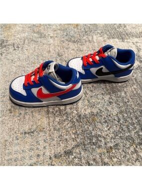 Nike Kids Blue White Sneakers with Red and Black Swooshes